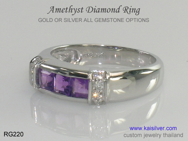 band ring with gemstones amethyst